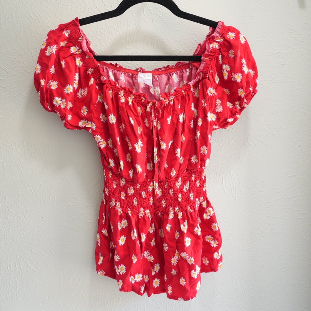 No Boundaries Red and White Blouse with Bishop Sleeves Y2K